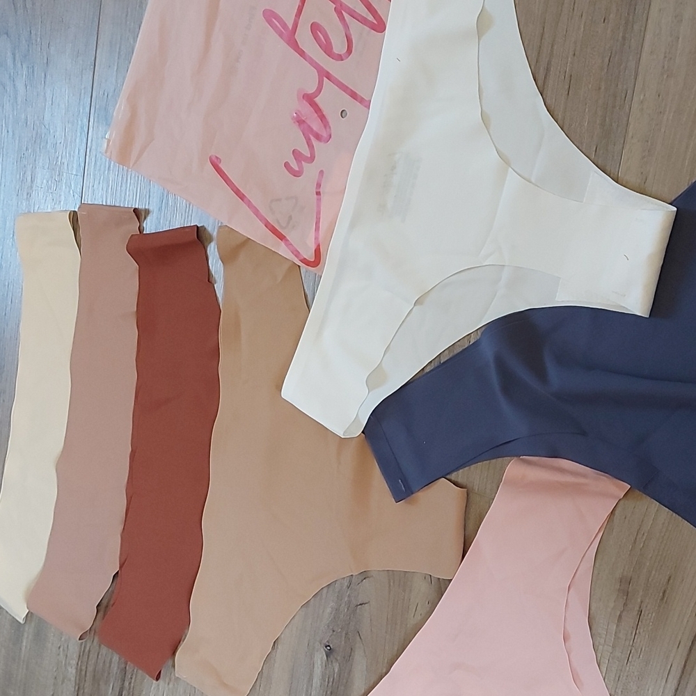 Luvlette seamless panties - Picture 2 of 11